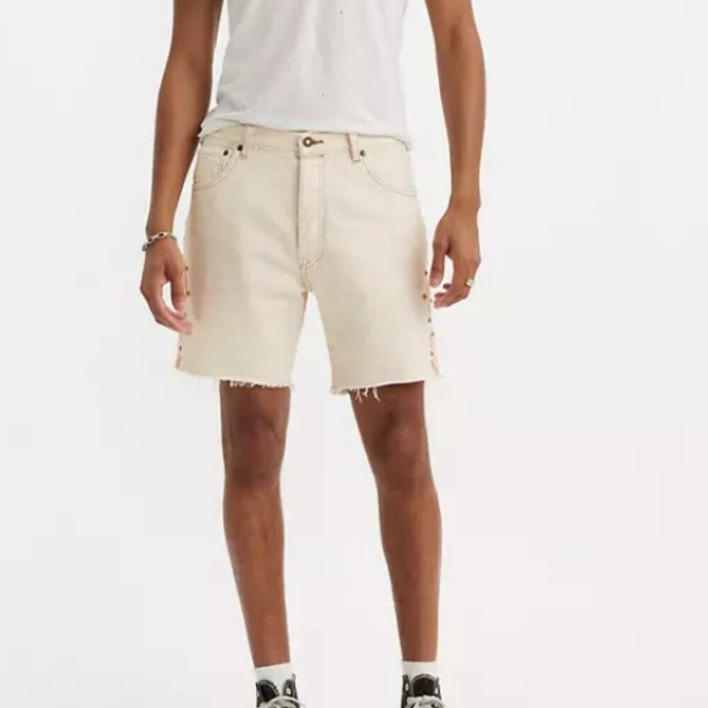 Levi's 501 '93 Cut Off Rodeo Boots Shorts in Ecru Unisex NWT - Picture 5 of 15